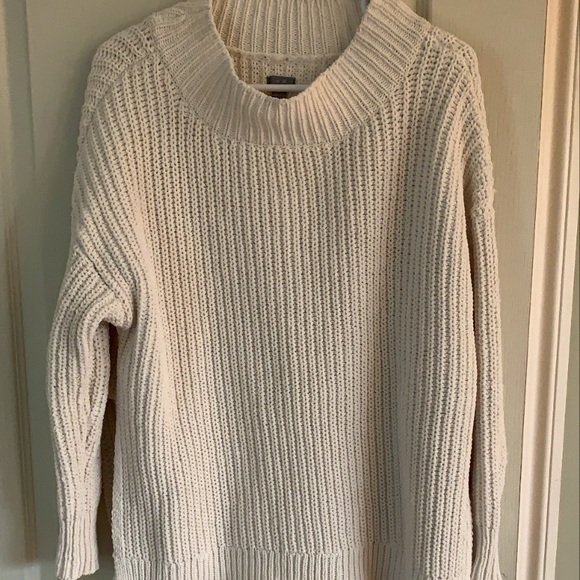 American Eagle Sweater - Picture 1 of 1